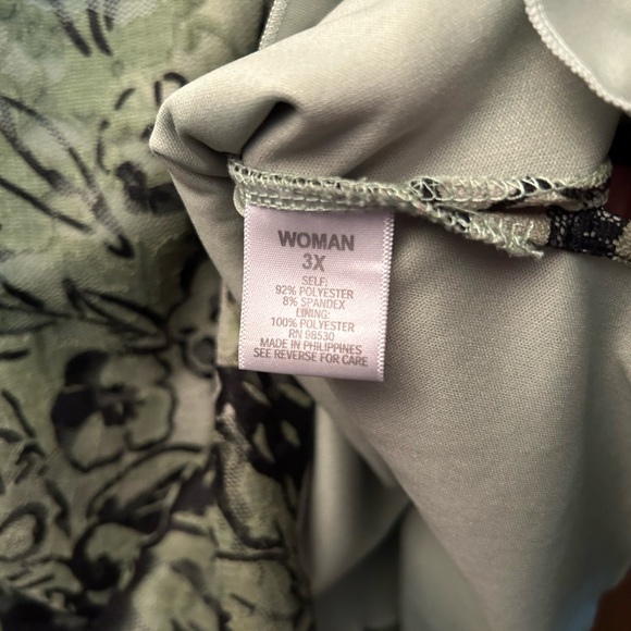 Asymmetrical Neckline Dress Barn Unique Lace Tank - Picture 2 of 4